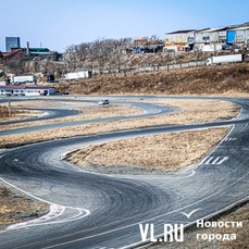 «Застроят или благоустроят?»: картодром «Змеинка» во Владивостоке готовят к торгам из-за конфликта картингистов (ФОТО)